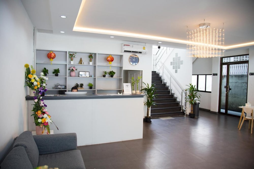 Moca Hotel 8/50