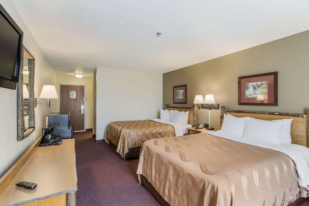 Quality Inn and Suites Big Stone Gap 14/40