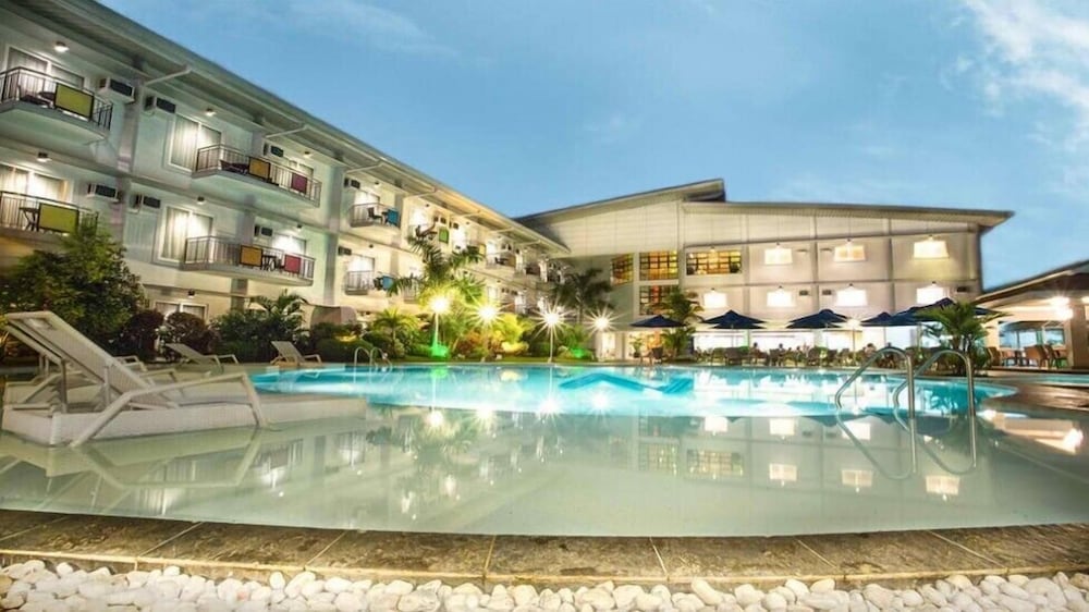 N Hotel 1/55