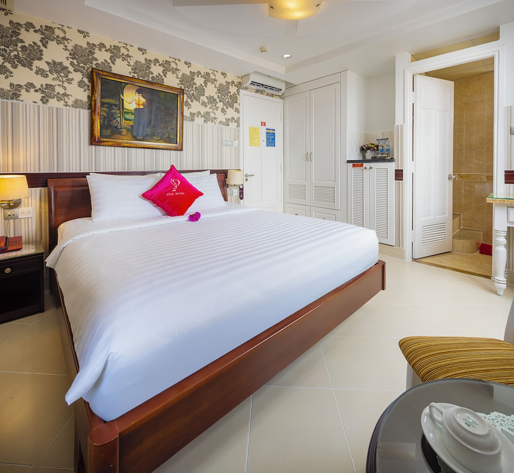 Hoang Thanh Thuy Hotel 2 23/50