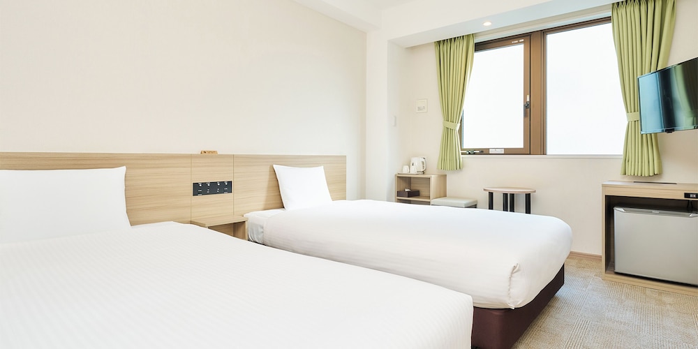 STANDARD, TWIN BEDS