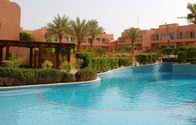 SeaShell Hotel & Resort 37/42