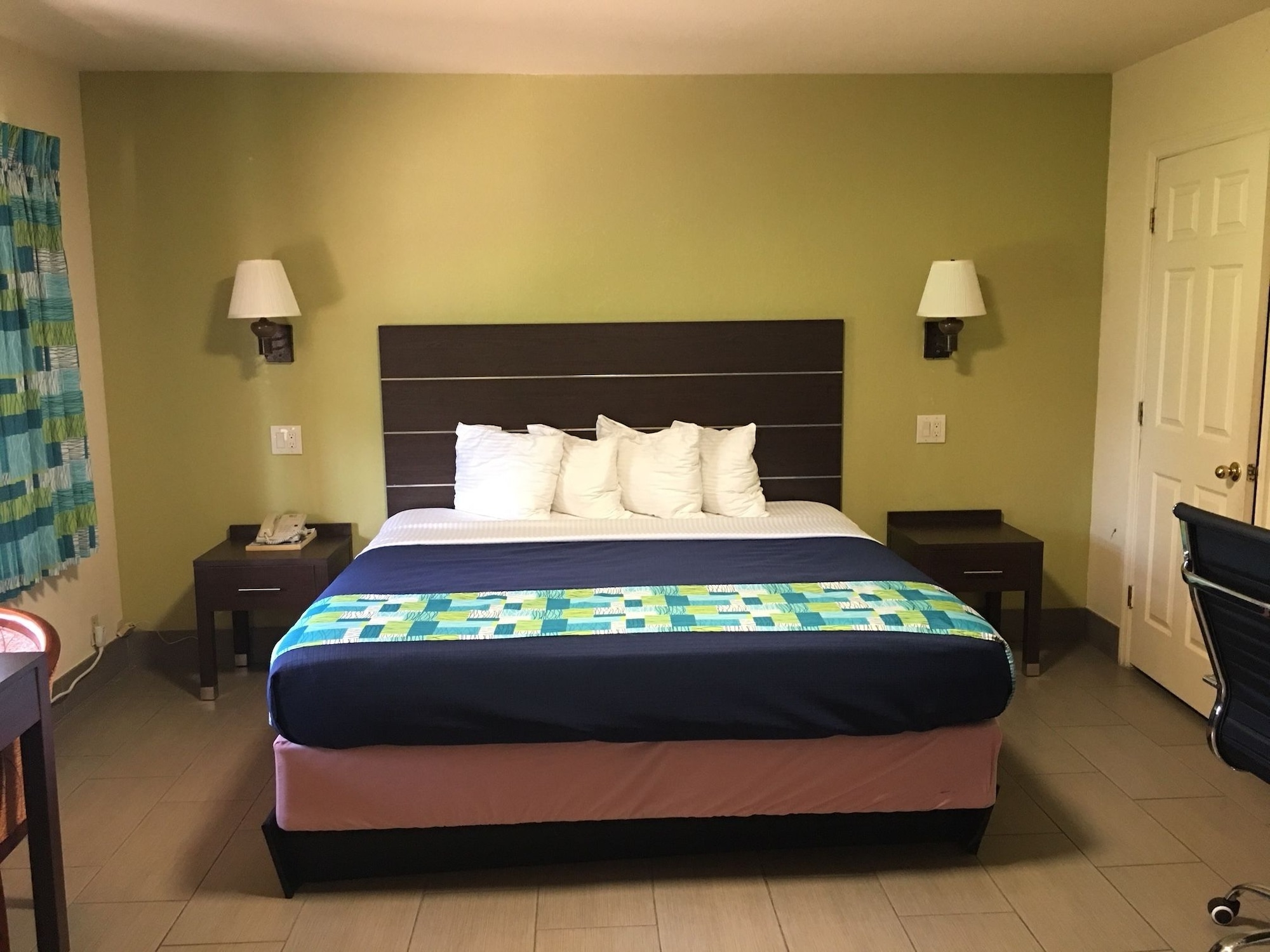 غرفة بسرير كينج، American Inn Punta Gorda 3/7
