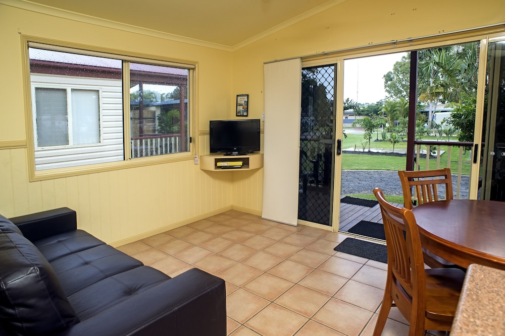 Tasman Holiday Parks - Torquay Palms 30/50