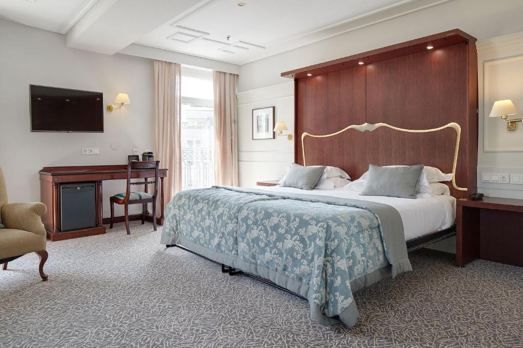 Big, City, Double Bed