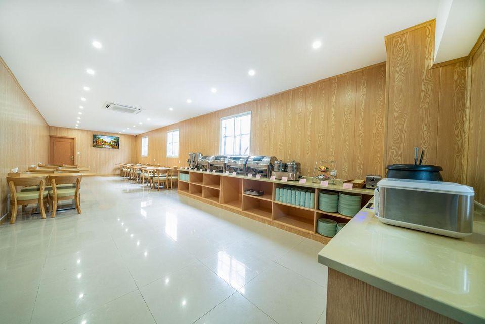 Vienna 3 Best Hotel(Shanghai Hongqiao National Exhibition Sijing) 27/32