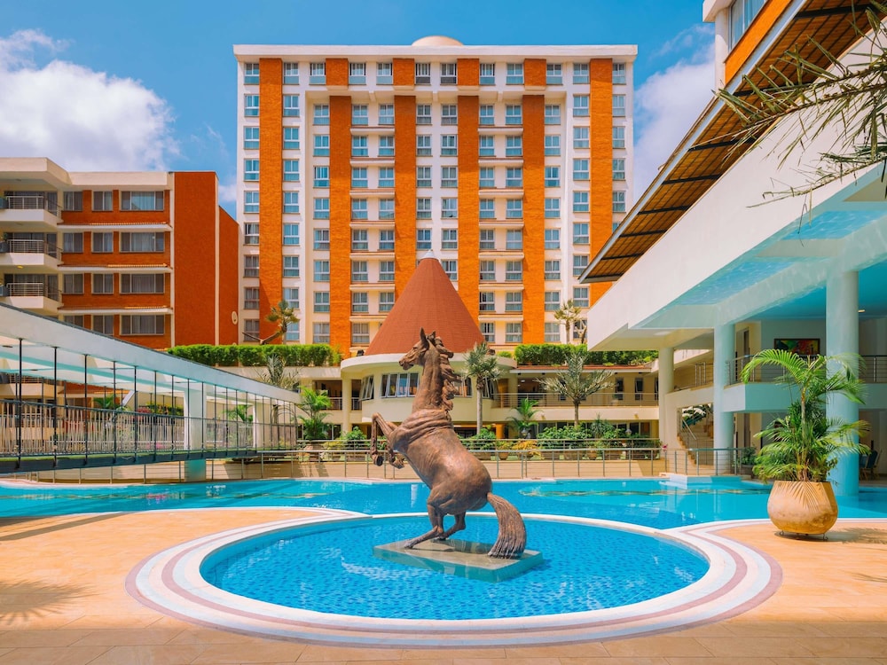 Movenpick Hotel & Residences Nairobi 63/69