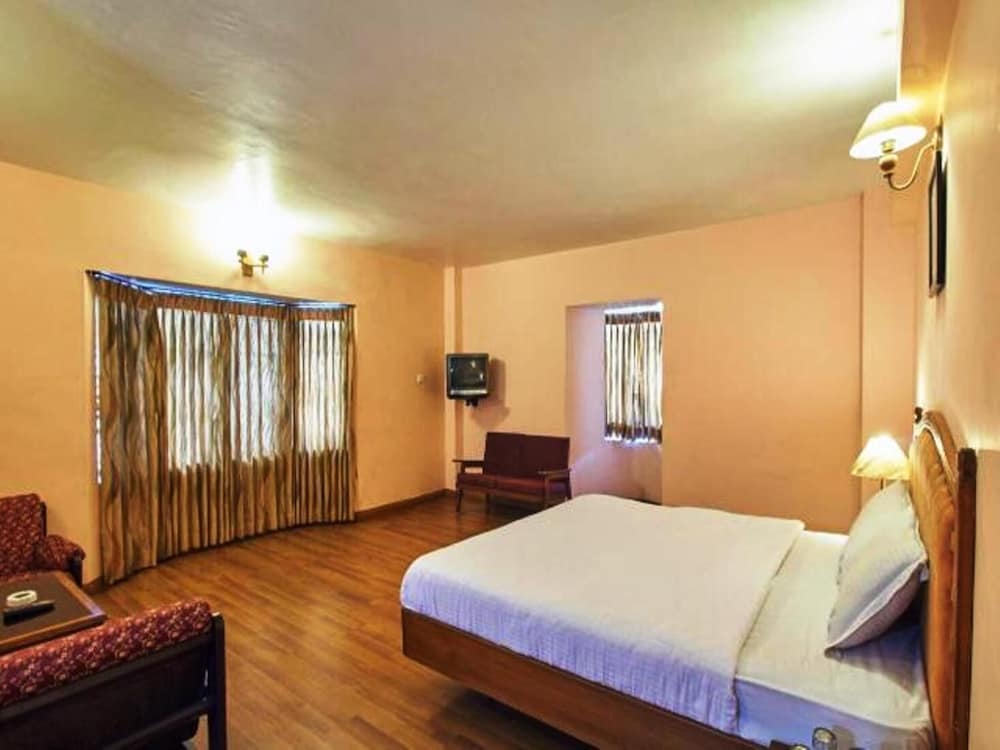 HOTEL BLUE BIRD 13/31