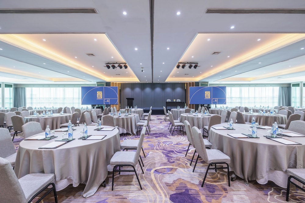 Siam Mandarina Hotel Formerly Grand Inn Come Hotel Suvarnabhumi Airport 63/74