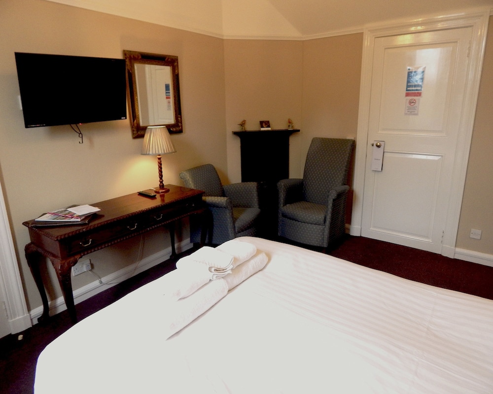 Tulloch Castle Hotel 32/67