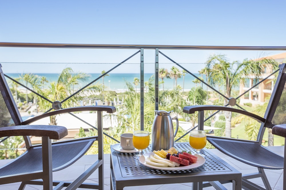 Hipotels Barrosa Palace and Spa 24/46