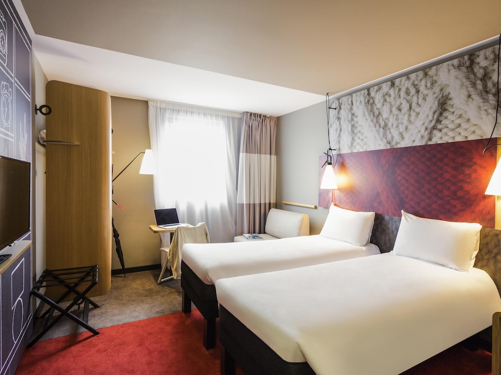 Ibis Bordeaux Centre Bastide 23/72