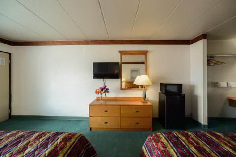 Rodeway Inn 21/30