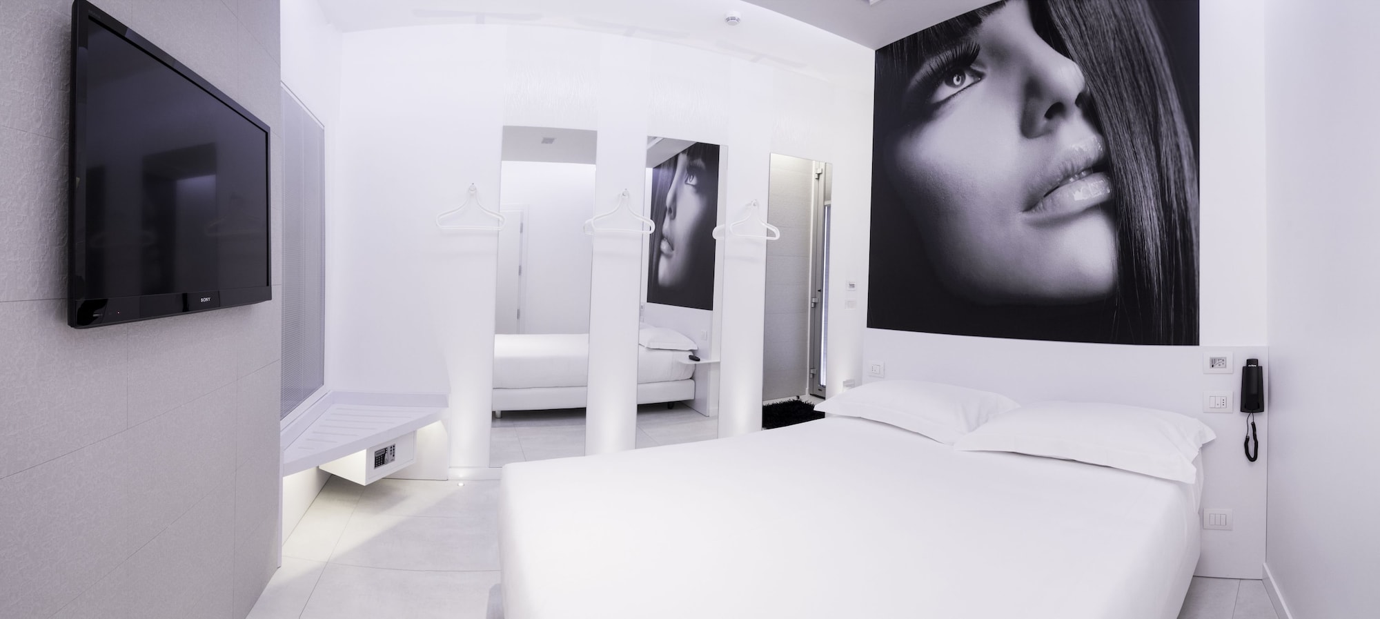 Adjoining, 2 Double Beds