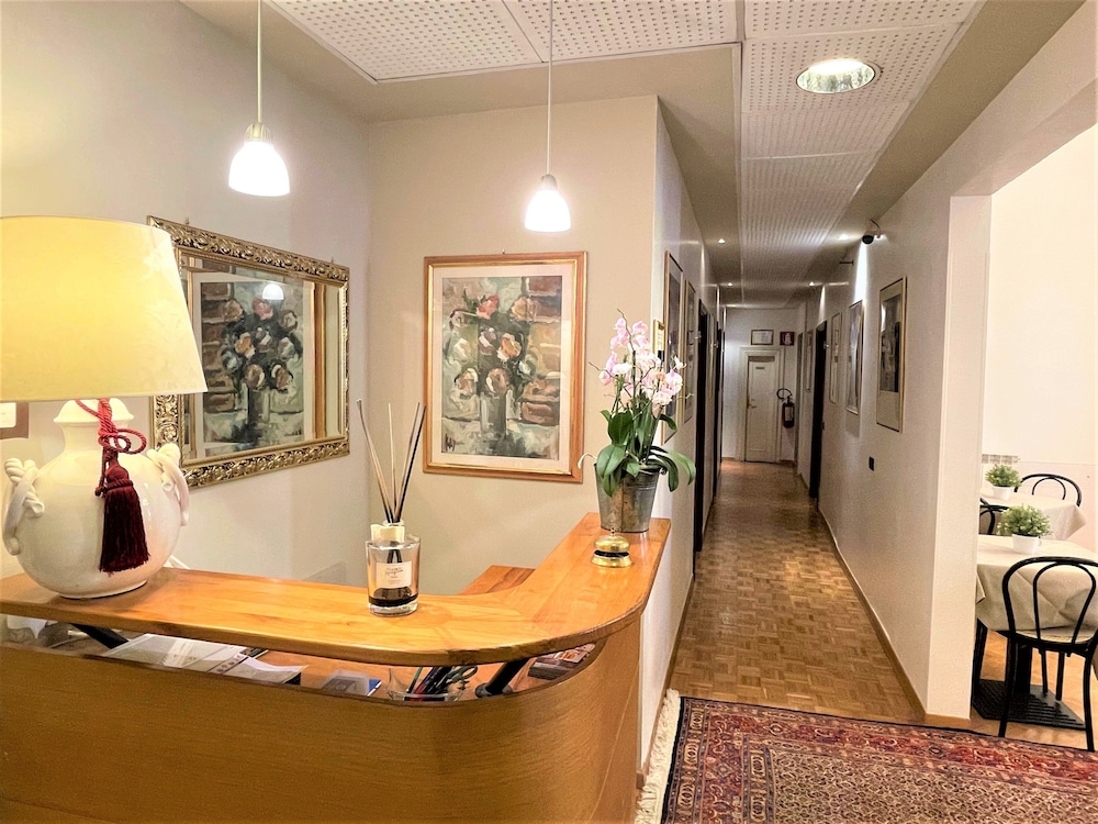 HOTEL LEOPOLDA 9/50