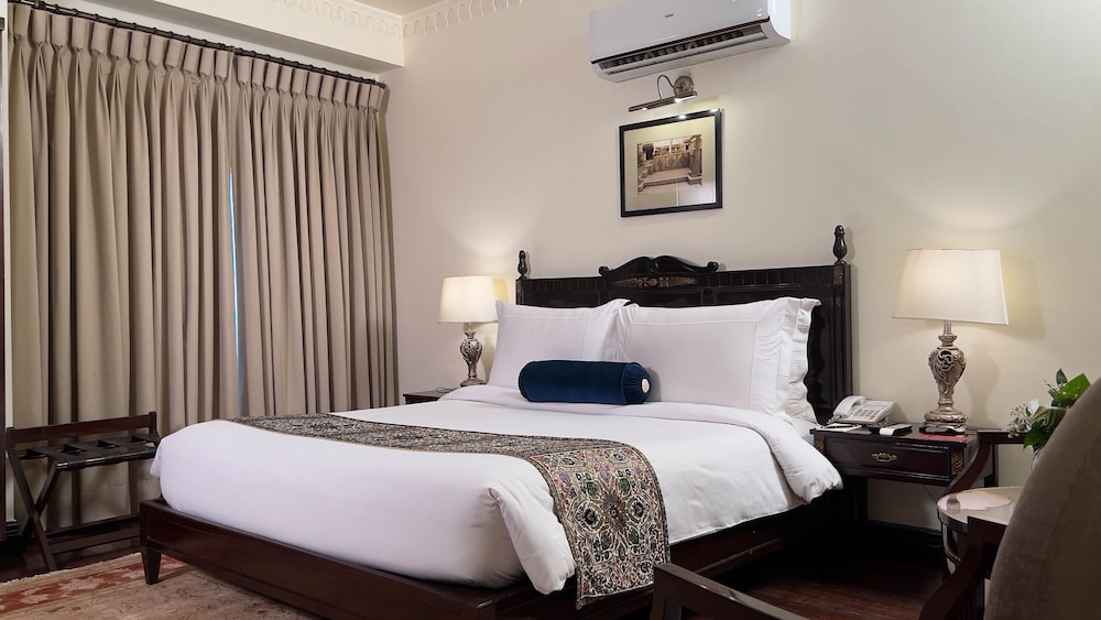 Heritage Luxury Suites - The Moor 22/65