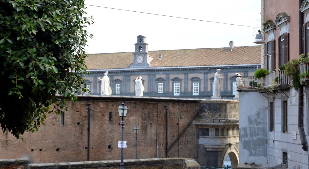 Relais Piazza del Plebiscito 1/72