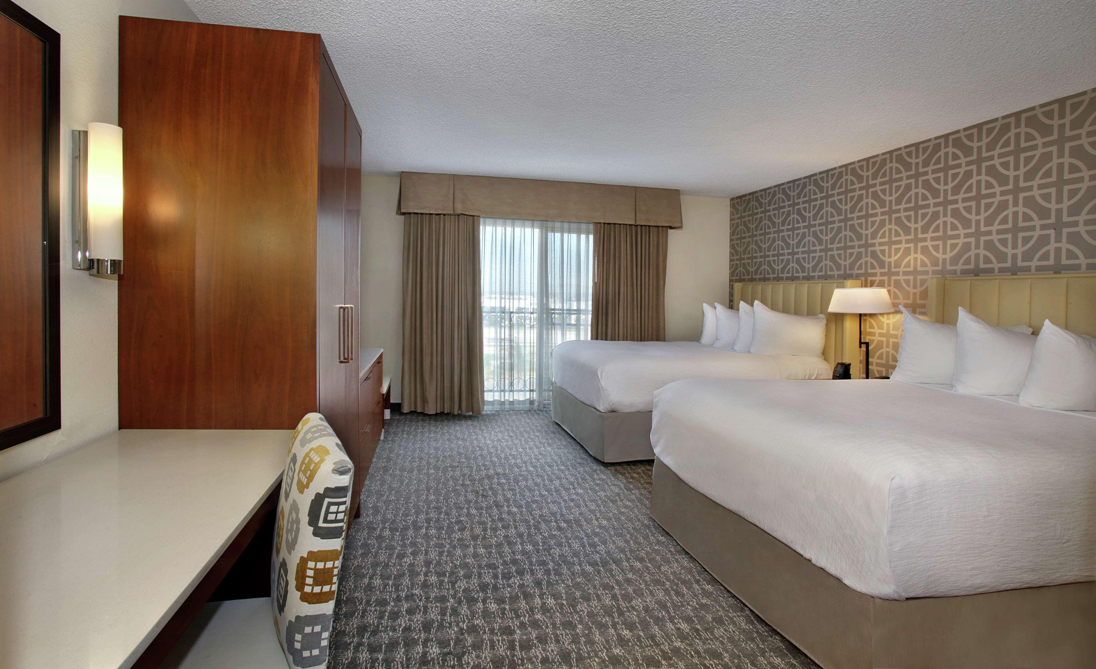 2 ROOMS, SUITE, 2 QUEEN BEDS, ACCESSIBLE