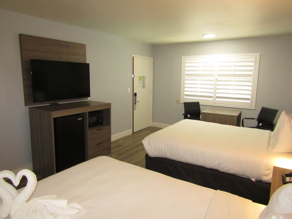 Vagabond Inn San Luis Obispo 39/66