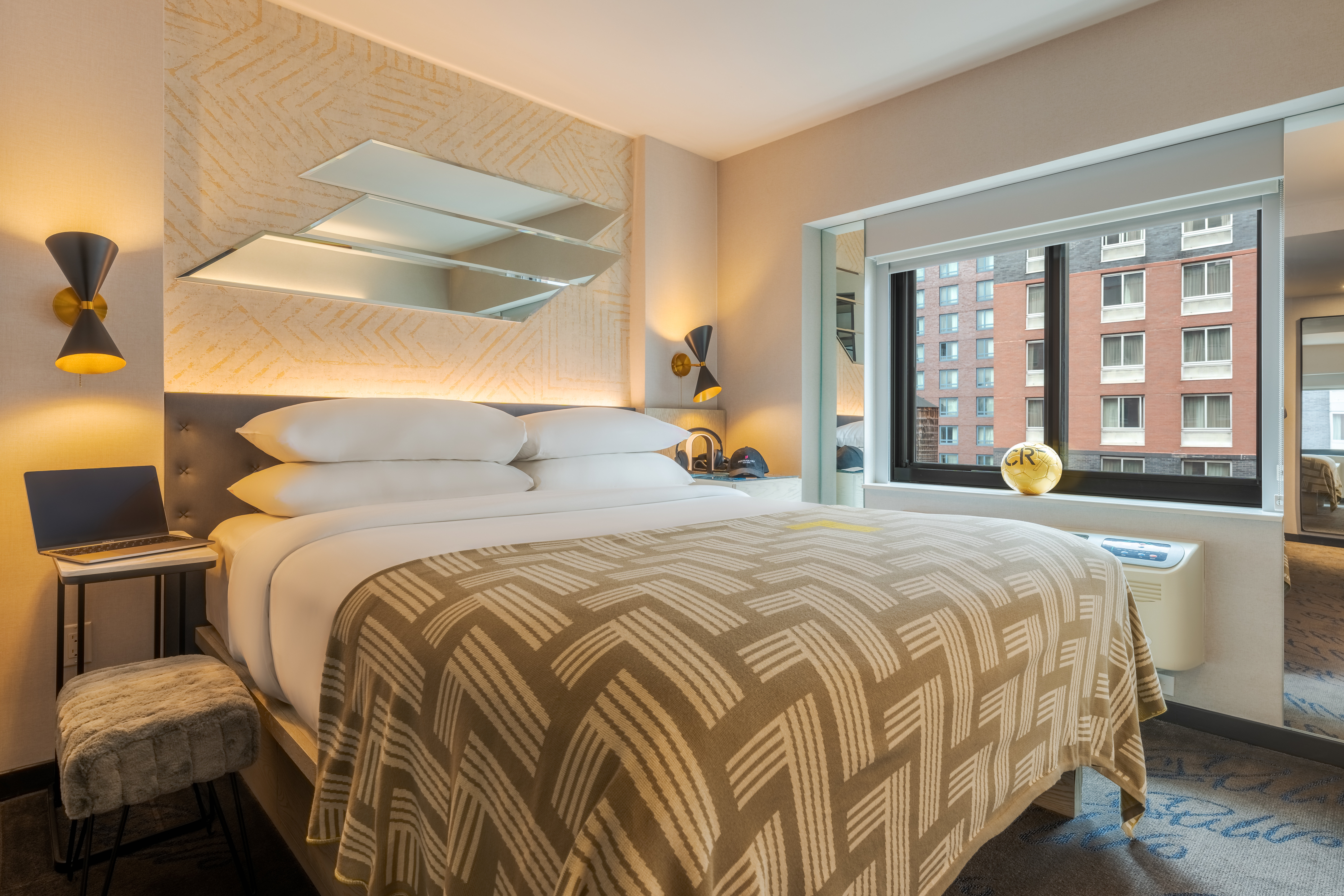 Pestana CR7 Times Square 39/76