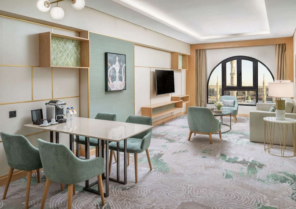 Makarem Haram View Suites 29/38