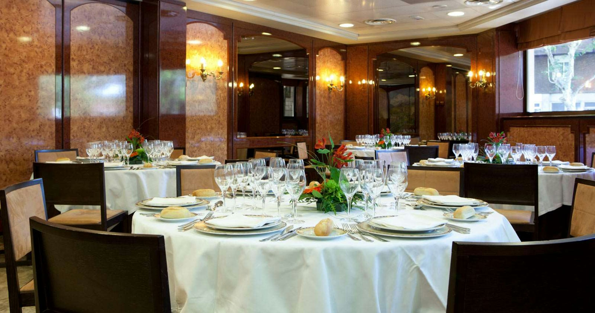 Agumar Hotel 38/48