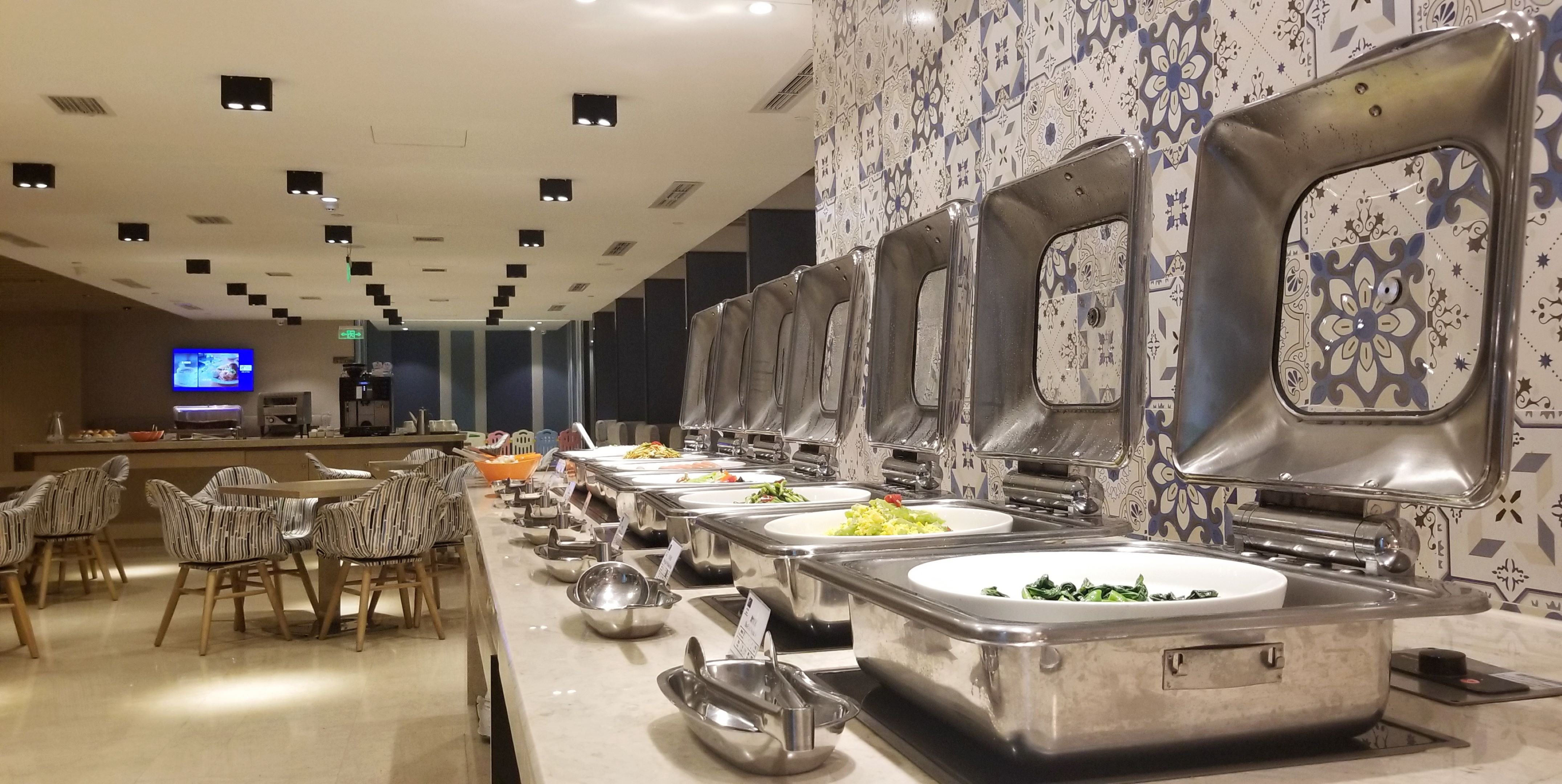 HOLIDAY INN EXPRESS CHENGDU WENJIANG HOTSPRING 27/36