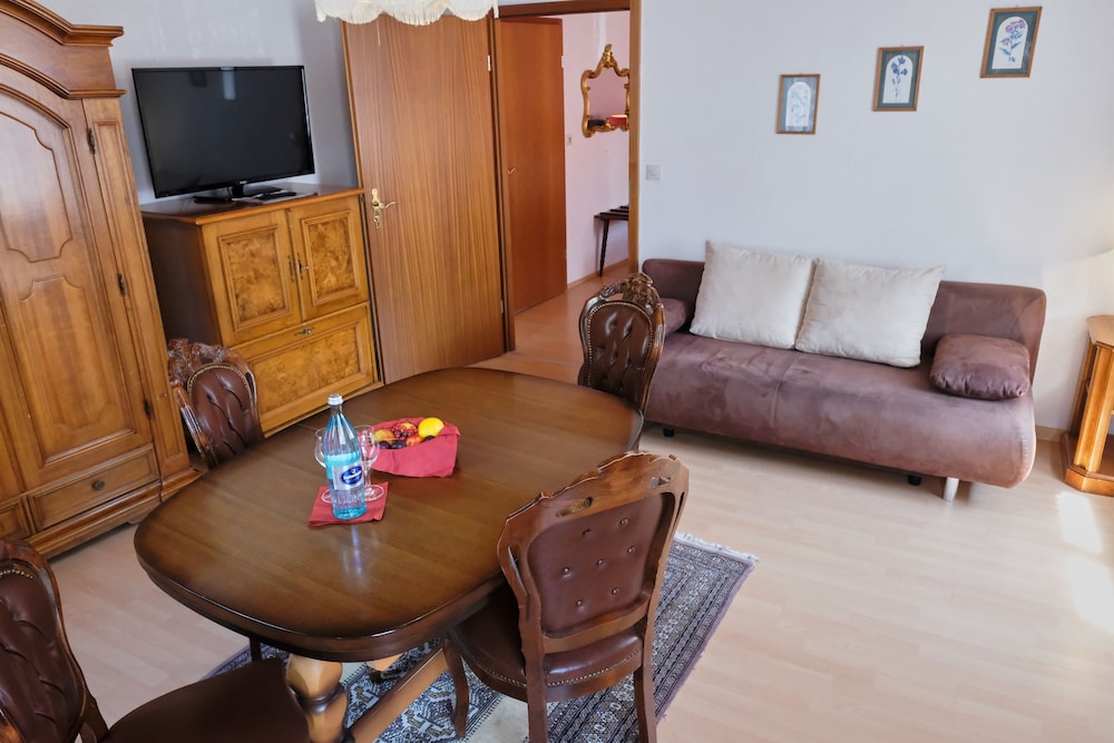 Romantica Hotel Blauer Hecht 40/57