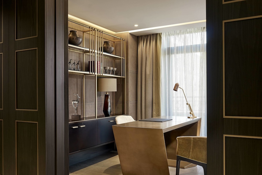 The Alexander A Luxury Collection Hotel Yerevan 29/76