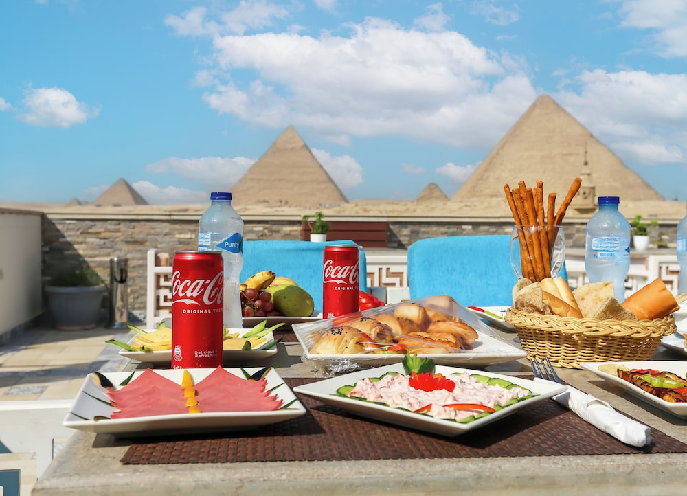 Pyramid Edge Hotel 44/53
