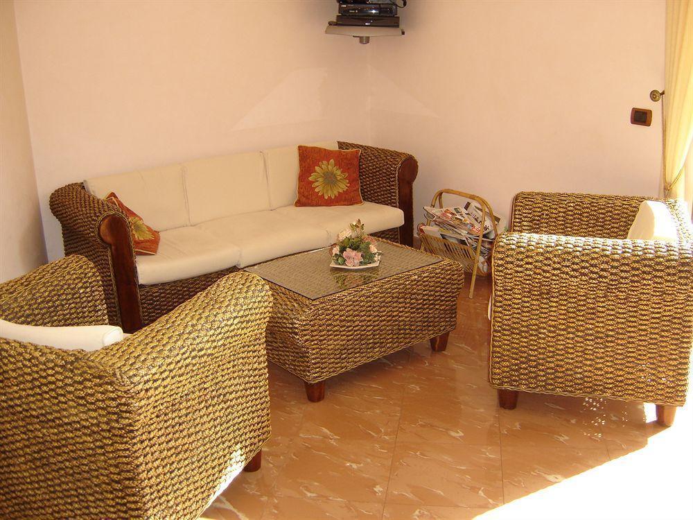Hotel La Praia 10/17