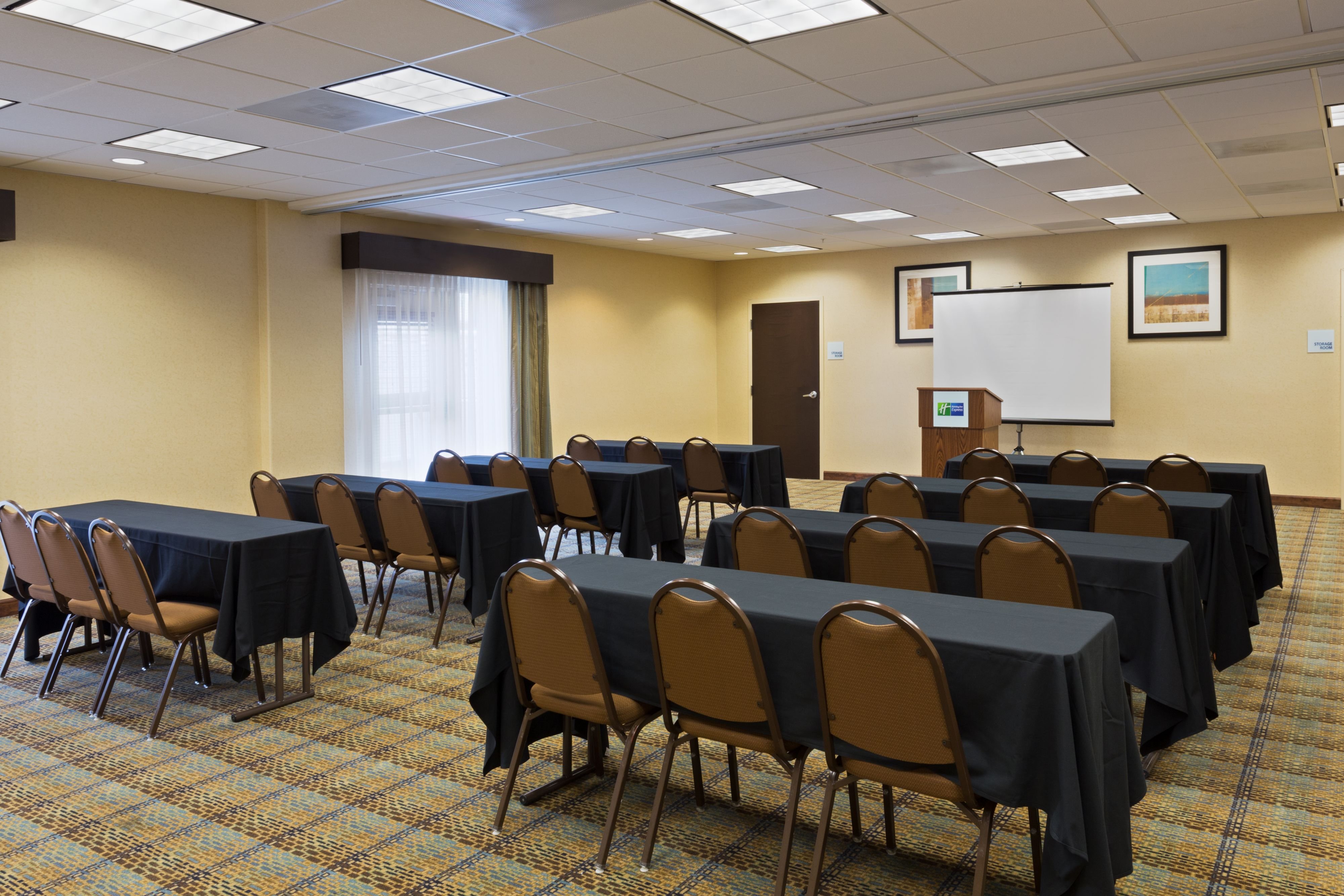 Holiday Inn Express Hotel And Suites Moultrie 44/50