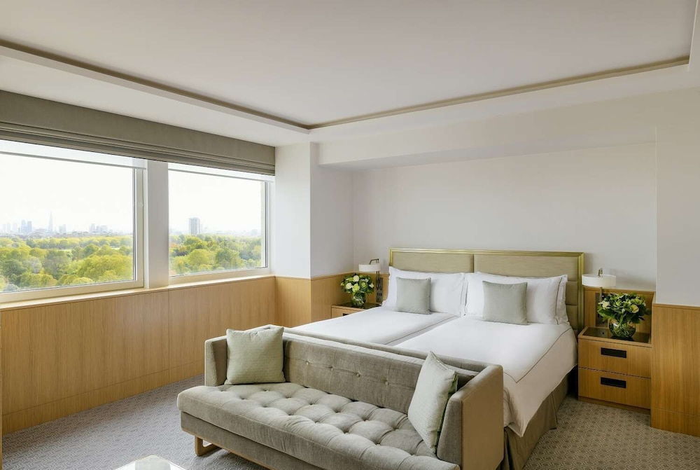 Royal Lancaster London 14/80