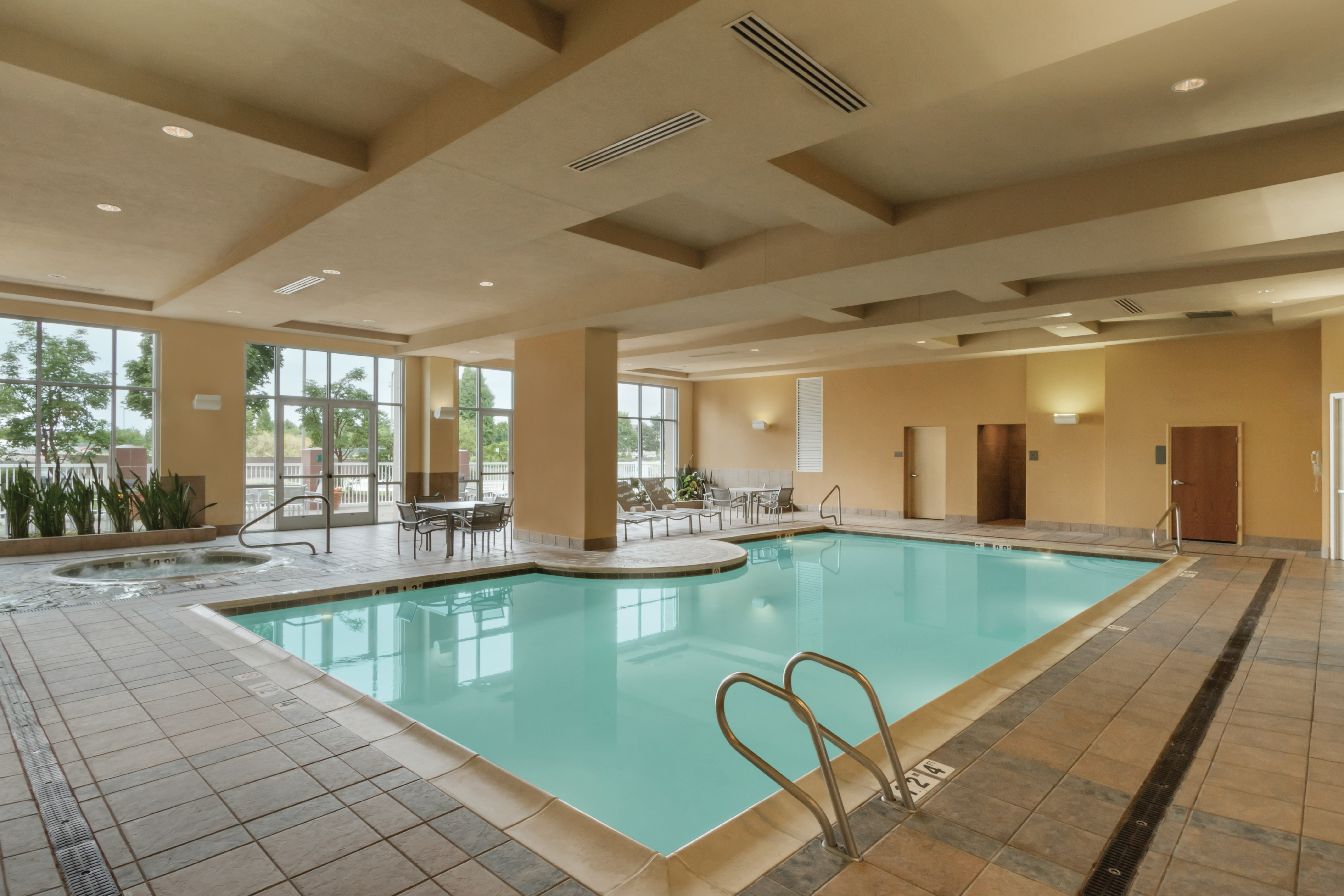 Embassy Suites by Hilton Portland Airport 28/66