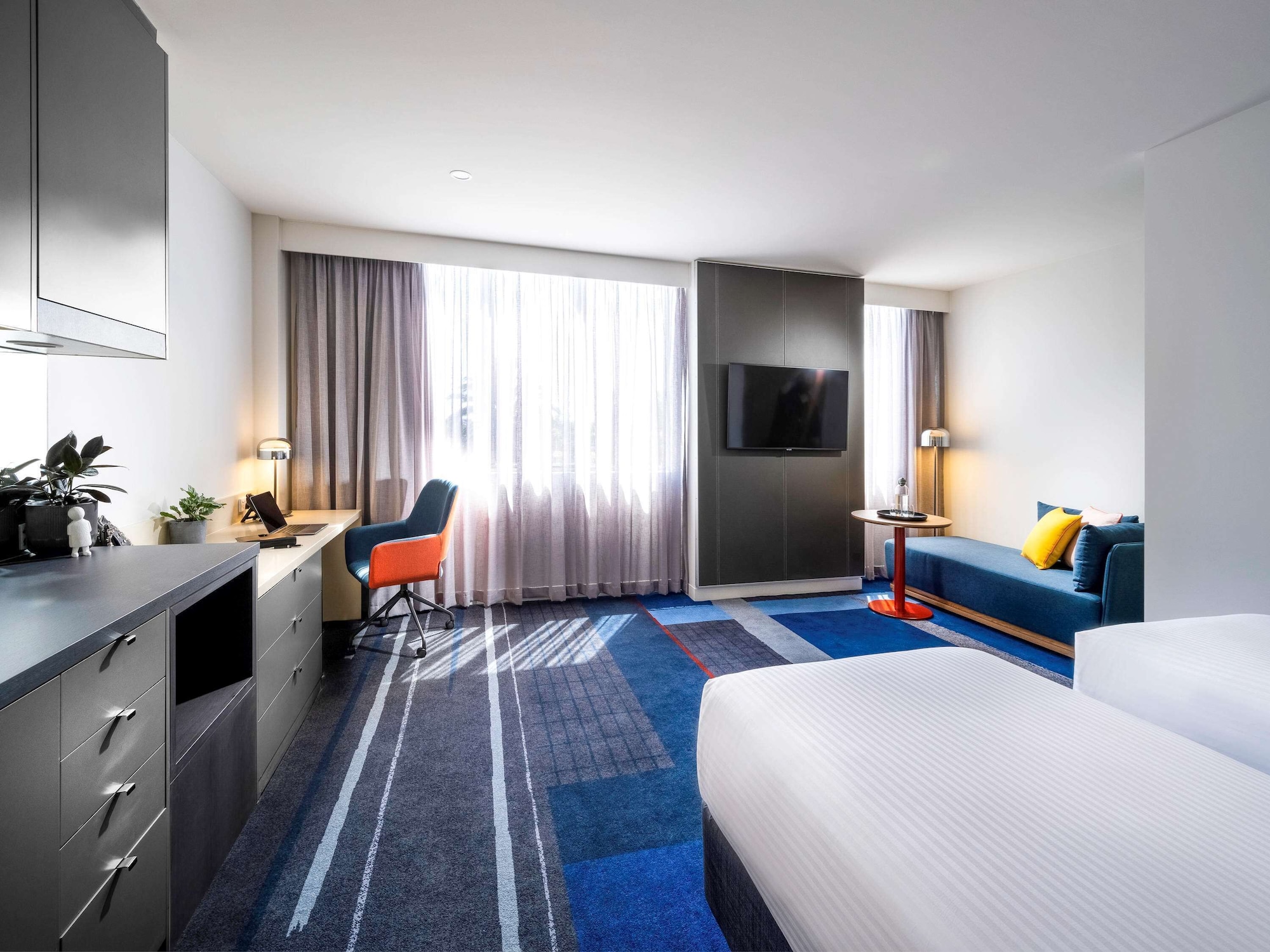 Superior, Twin Beds