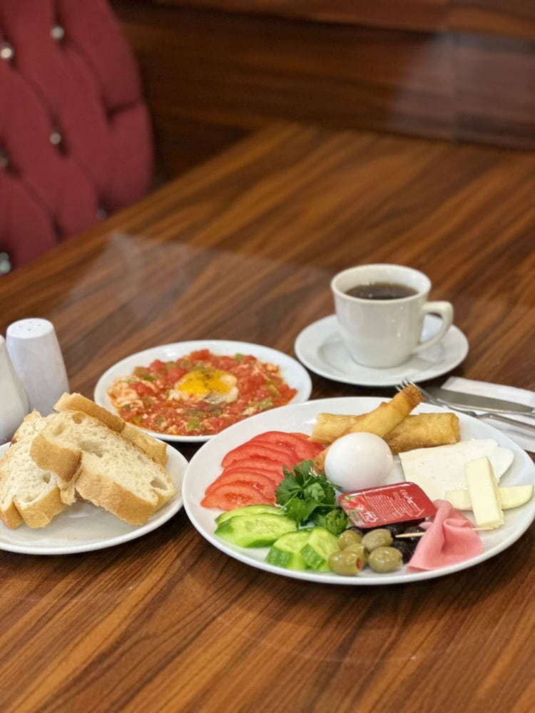 Sahra Airport Hotel 40/56