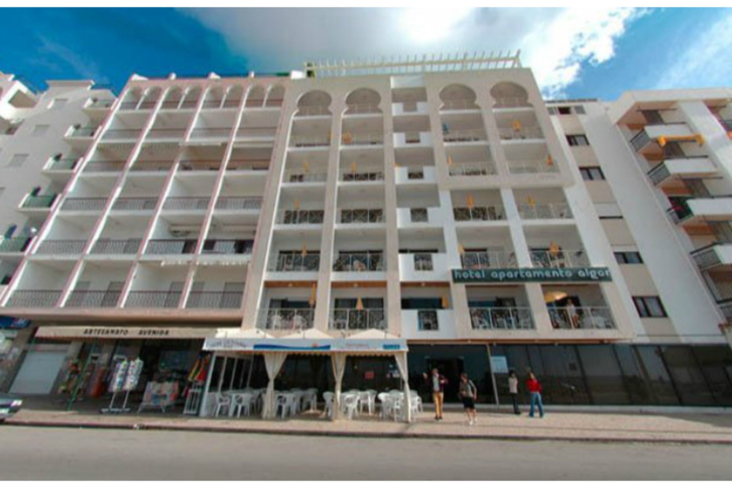 Algar Apartments 2/27