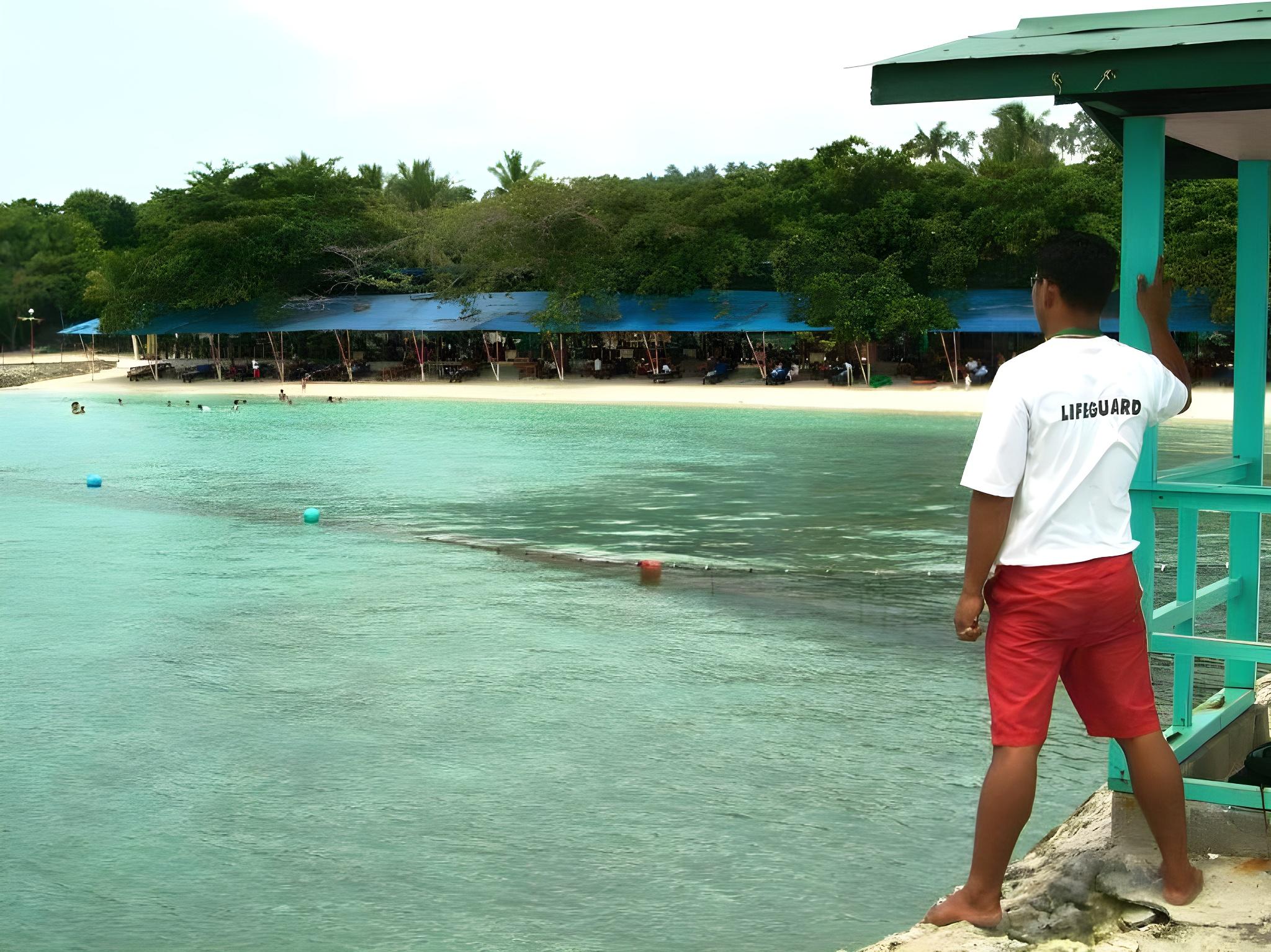 PARADISE ISLAND PARK AND BEACH RESORT 30/33