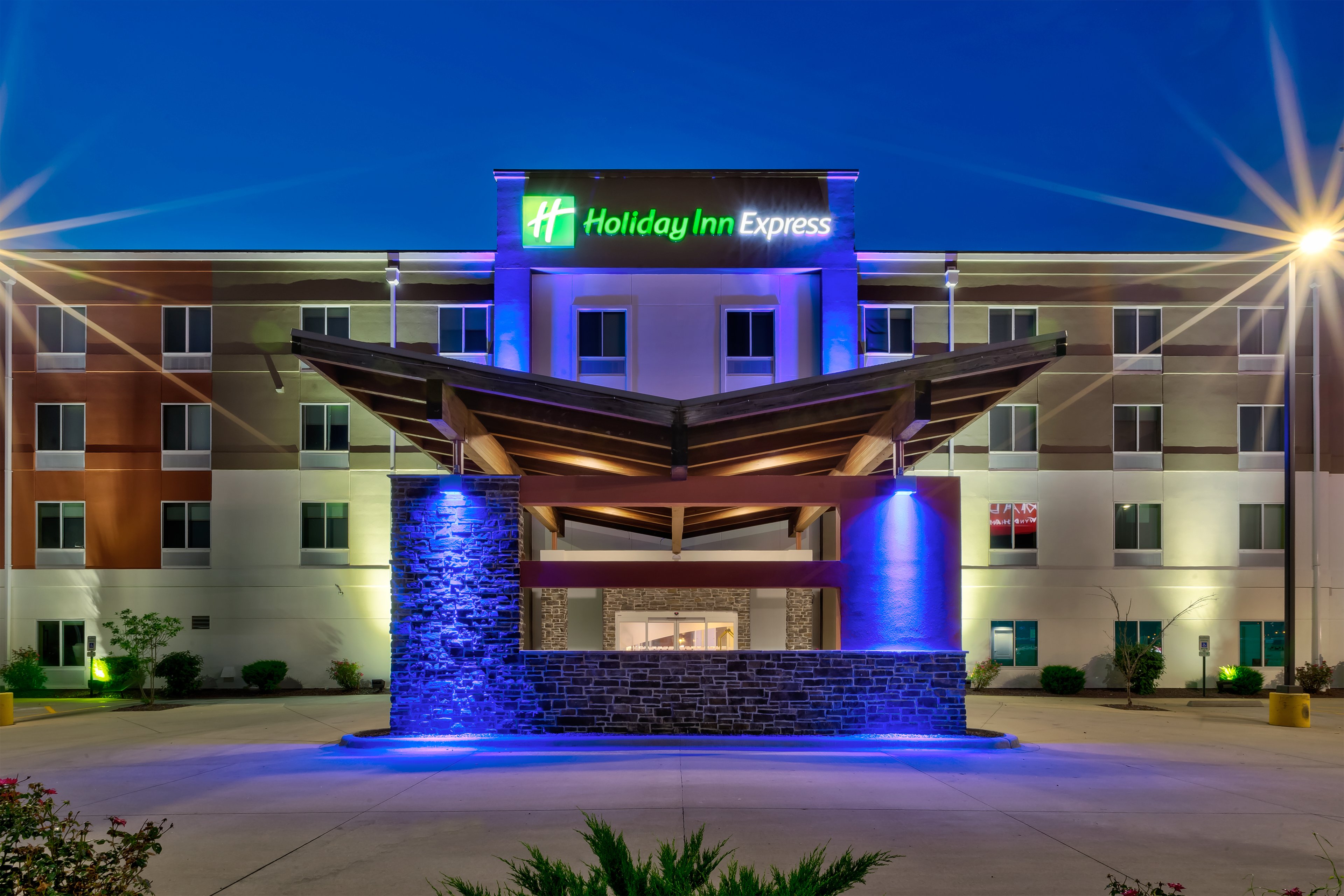 Holiday Inn Express And Suites Effingham 1/26