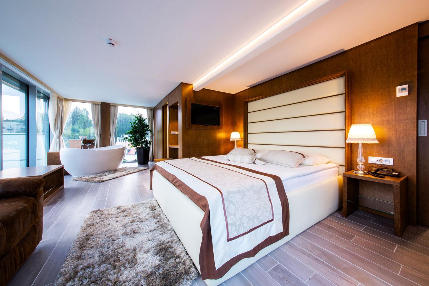 Room, Double Bed, Panoramic View