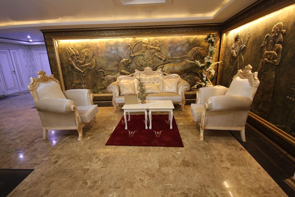 Ancient Mesopotamia Hotel 4/42