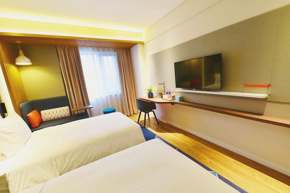 Holiday Inn Express Tianshui City Center 23/51