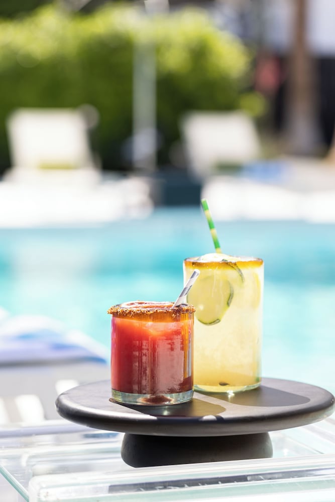The Three Fifty Hotel - Adults Only 26/63