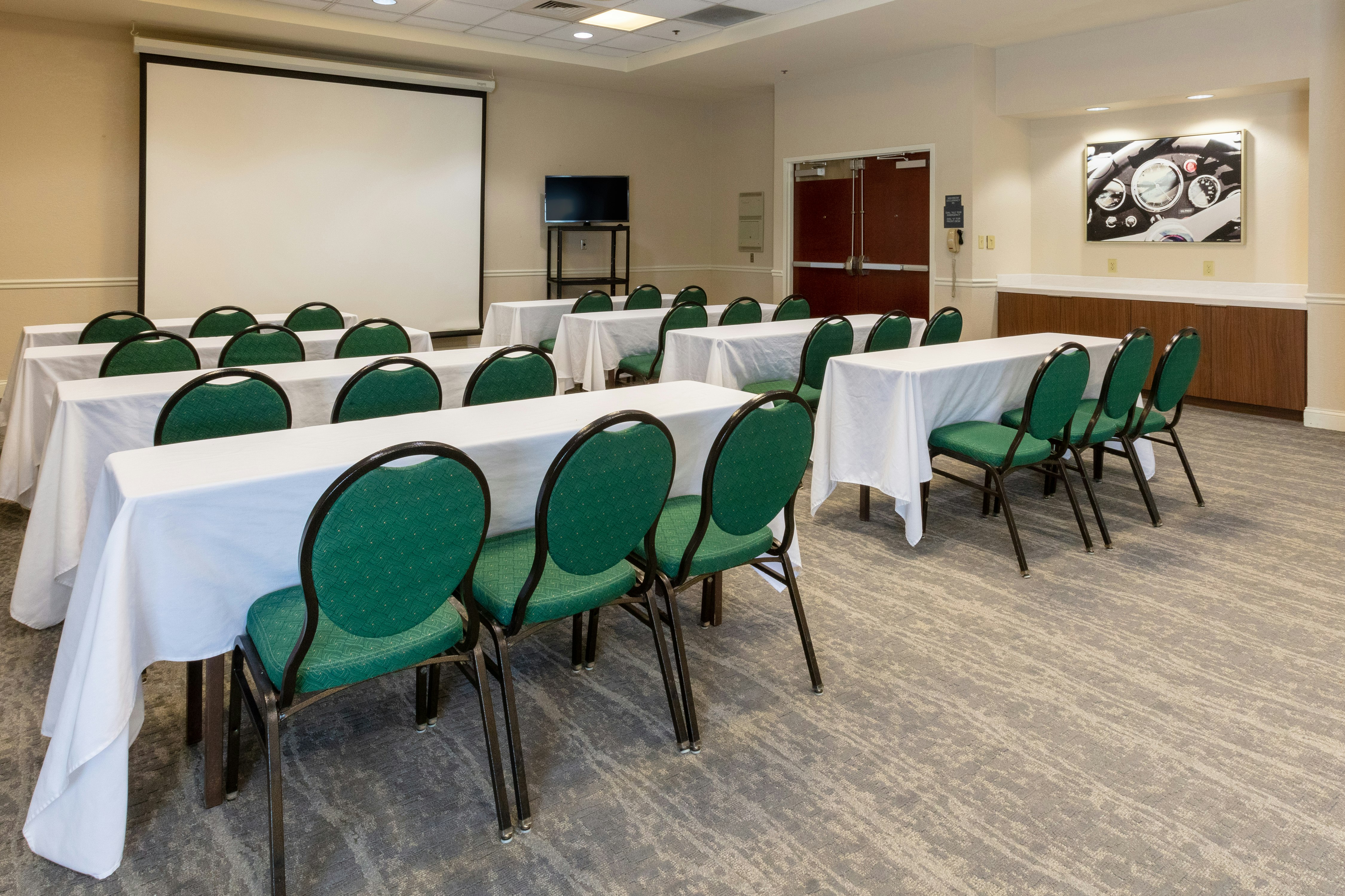 Hilton Garden Inn Daytona Beach Airport 50/55