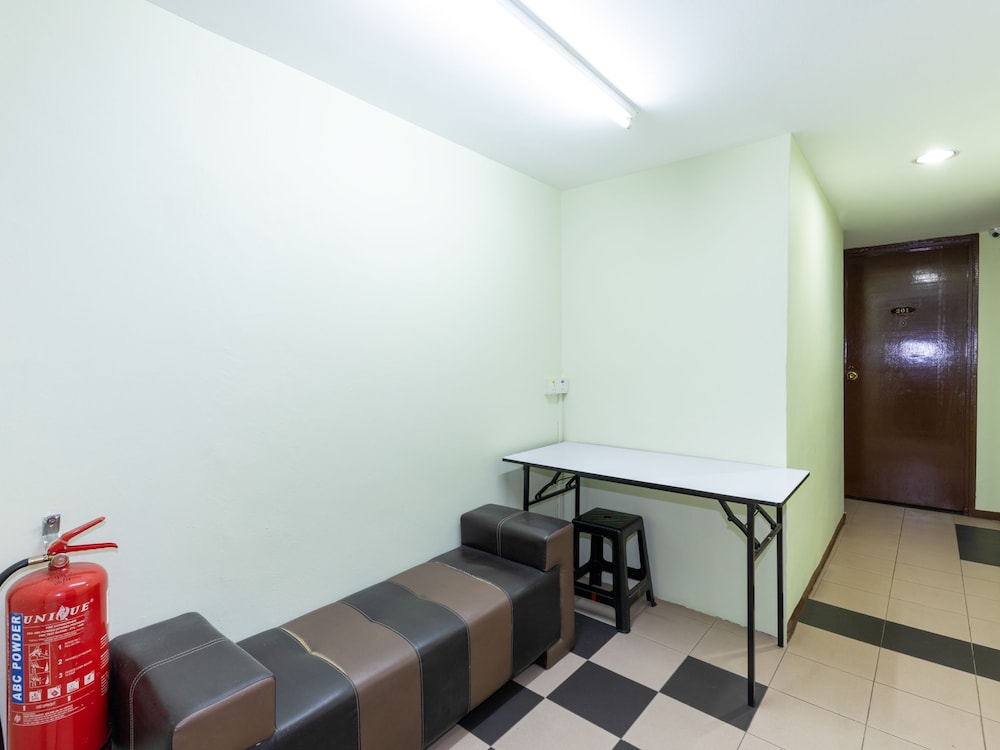 OYO 432 My 7Days Inn 15/20