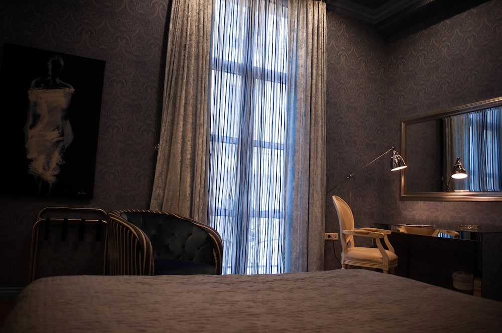 Andromeda Hotel 44/50