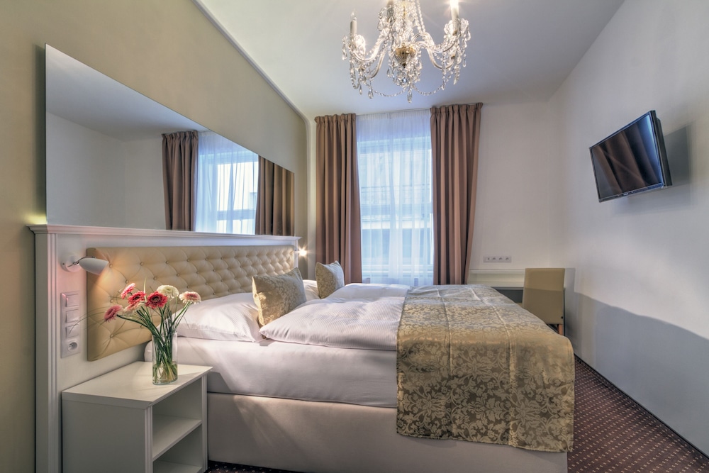 Taurus Hotel Prague 34/65