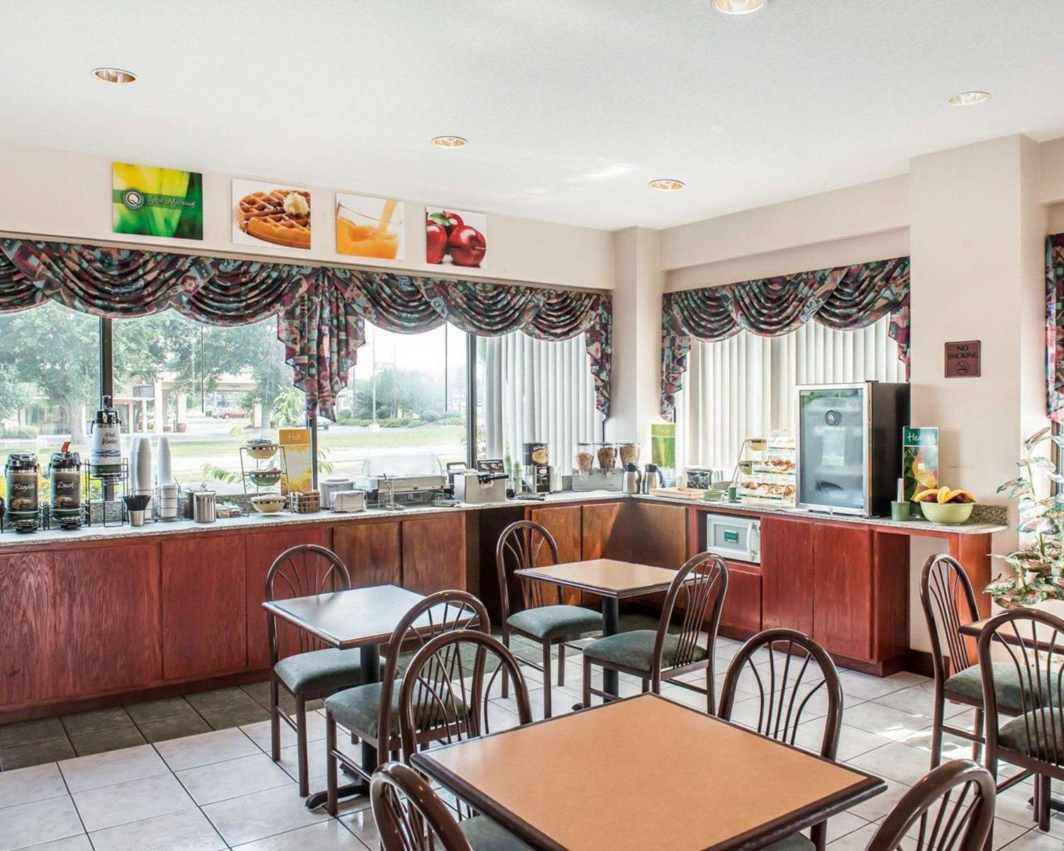 Quality Inn Marianna 24/26