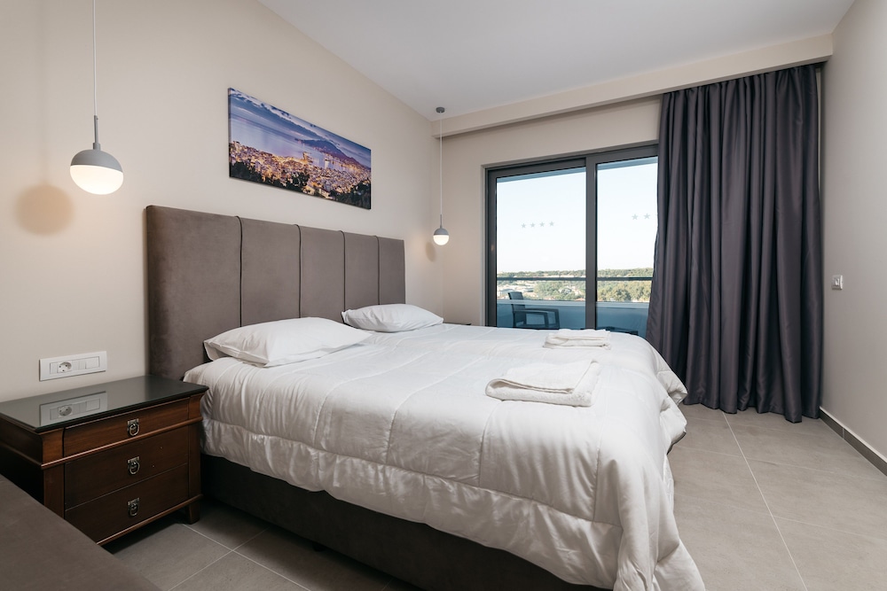 ROOM, TWO STORY