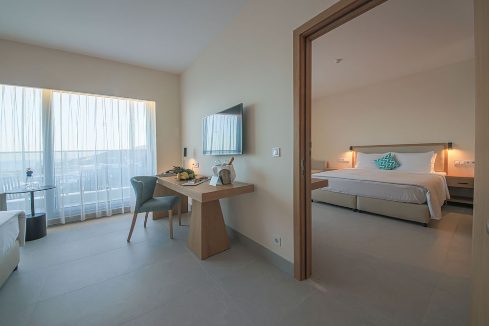 Poseidon Beach Resort 12/31